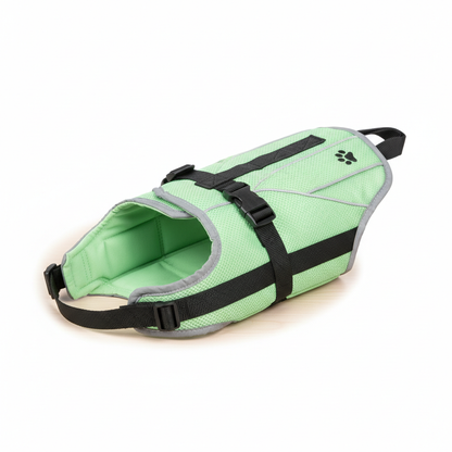 Dog cooling vest in green